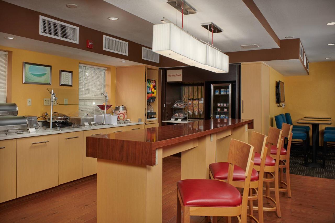Mainstay Tampa Moffitt-usf Hotel 3*